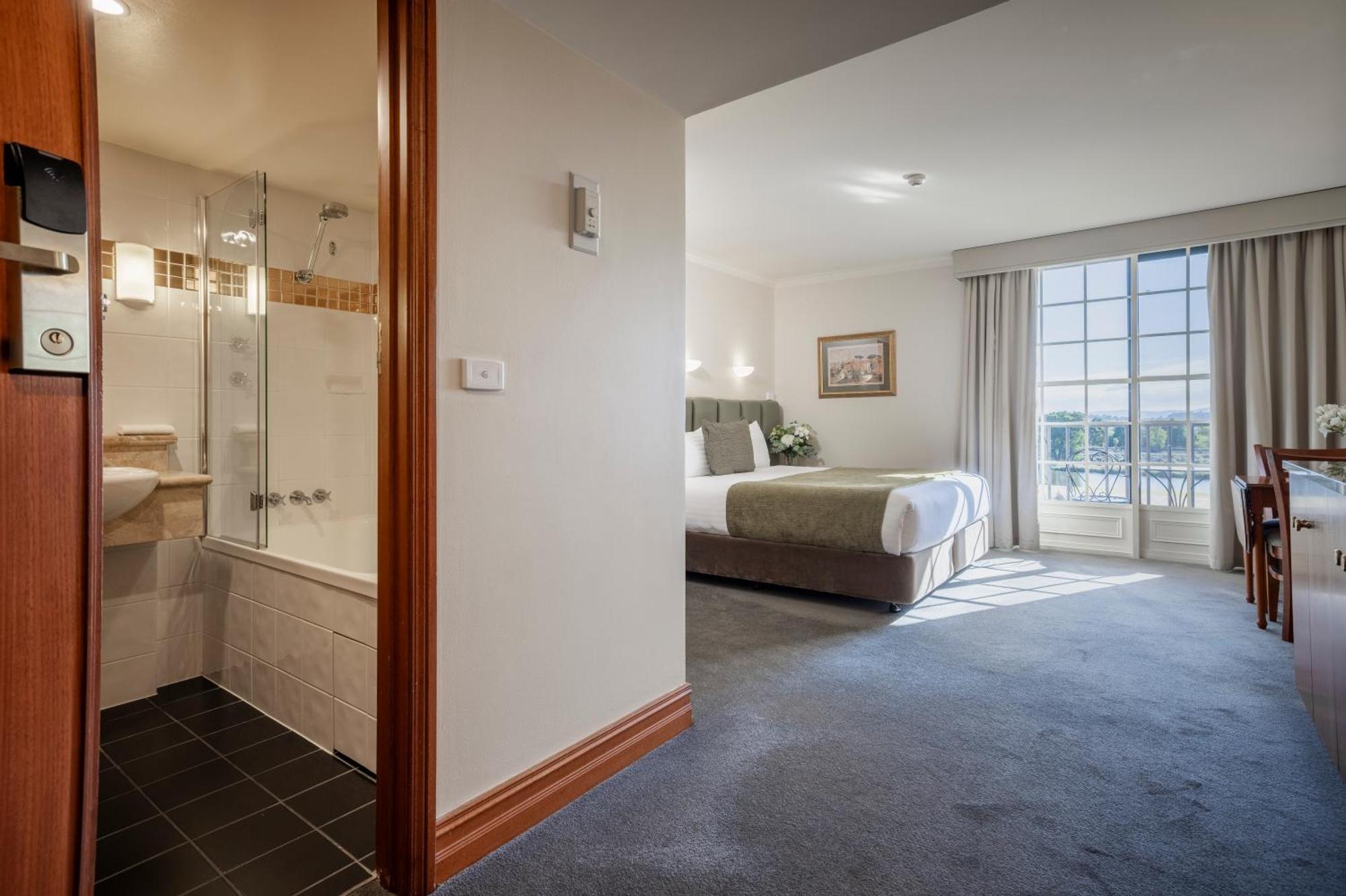 Country Club Tasmania Hotel Лонсестън Екстериор снимка
